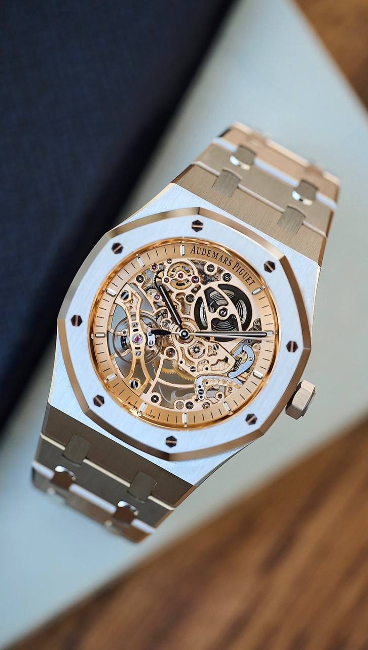 AP x Swatch Royal Pop брелок зеленый